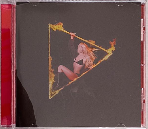 Ava Max - Don't Click Play 