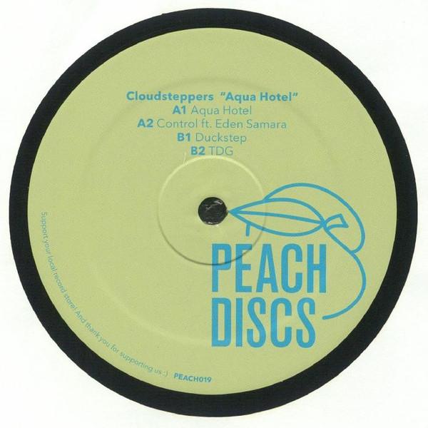 Cloudsteppers (2) - Aqua Hotel