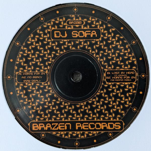 DJ Sofa (2) - BRZ010