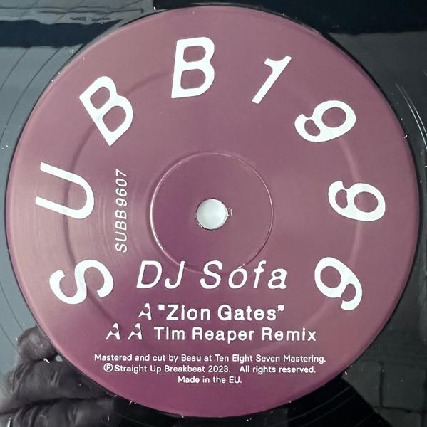 DJ Sofa (2) -  Zion Gates