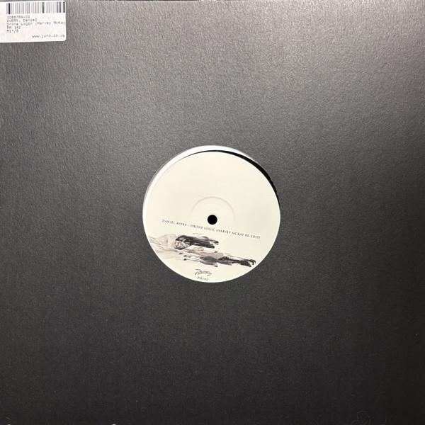 Daniel Avery - Drone Logic (Harvey McKay Re-Edit)