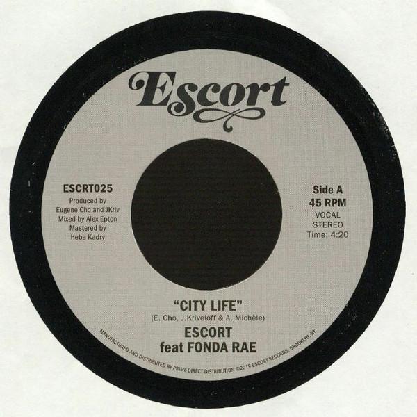Escort - City Life / Fantasy