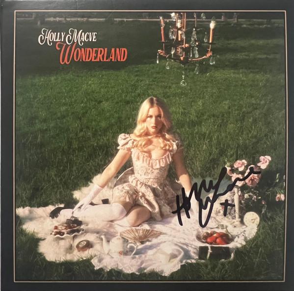 Holly Macve - Wonderland