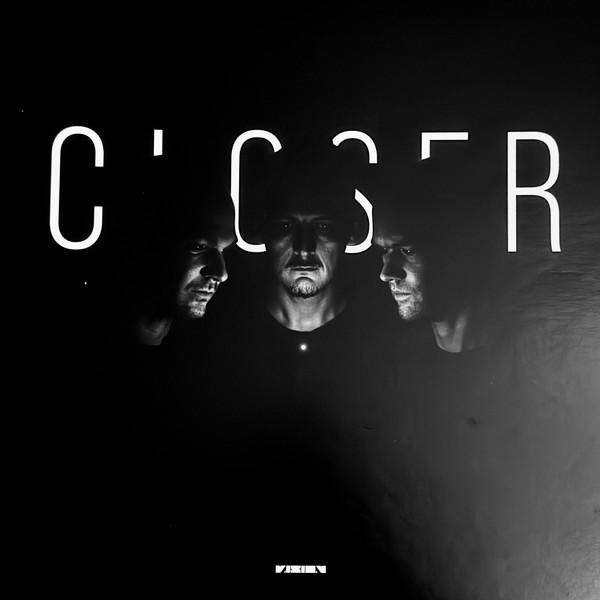 Noisia - Closer