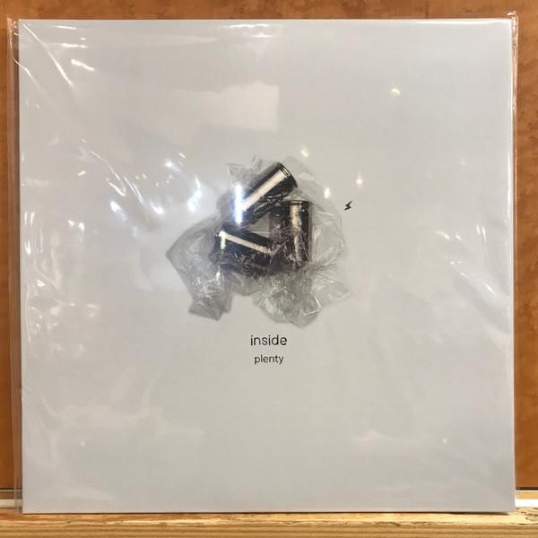 Plenty (8) - Inside