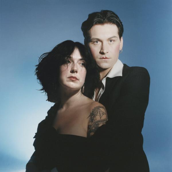 Robbie & Mona - Tusky