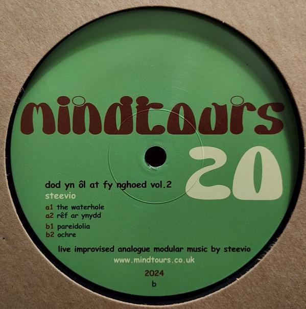 Steevio - Dod Yn Ôl At Fy Nghoed Vol.2