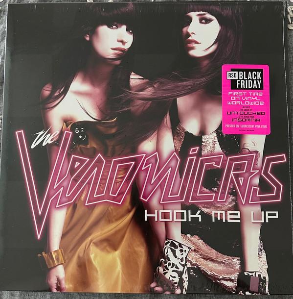 The Veronicas - Hook Me Up